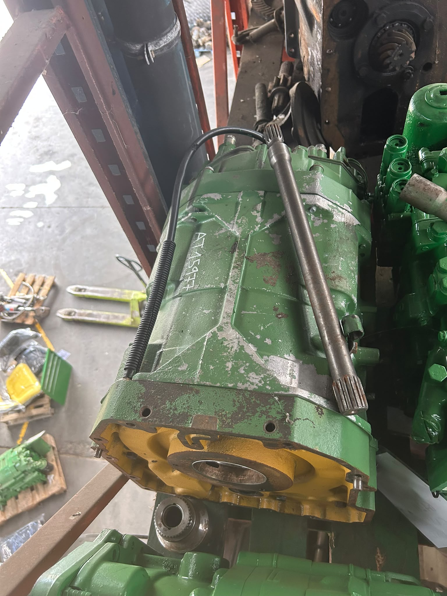 Transmisii PowerQuad John Deere – Compatibilitate, identificare și sfaturi utile | PFP Auto