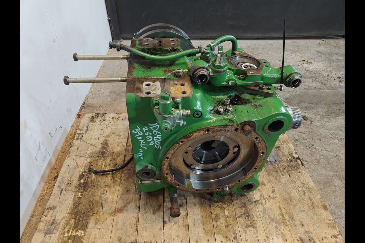 Transmisie spate John Deere 6420 S (2003)