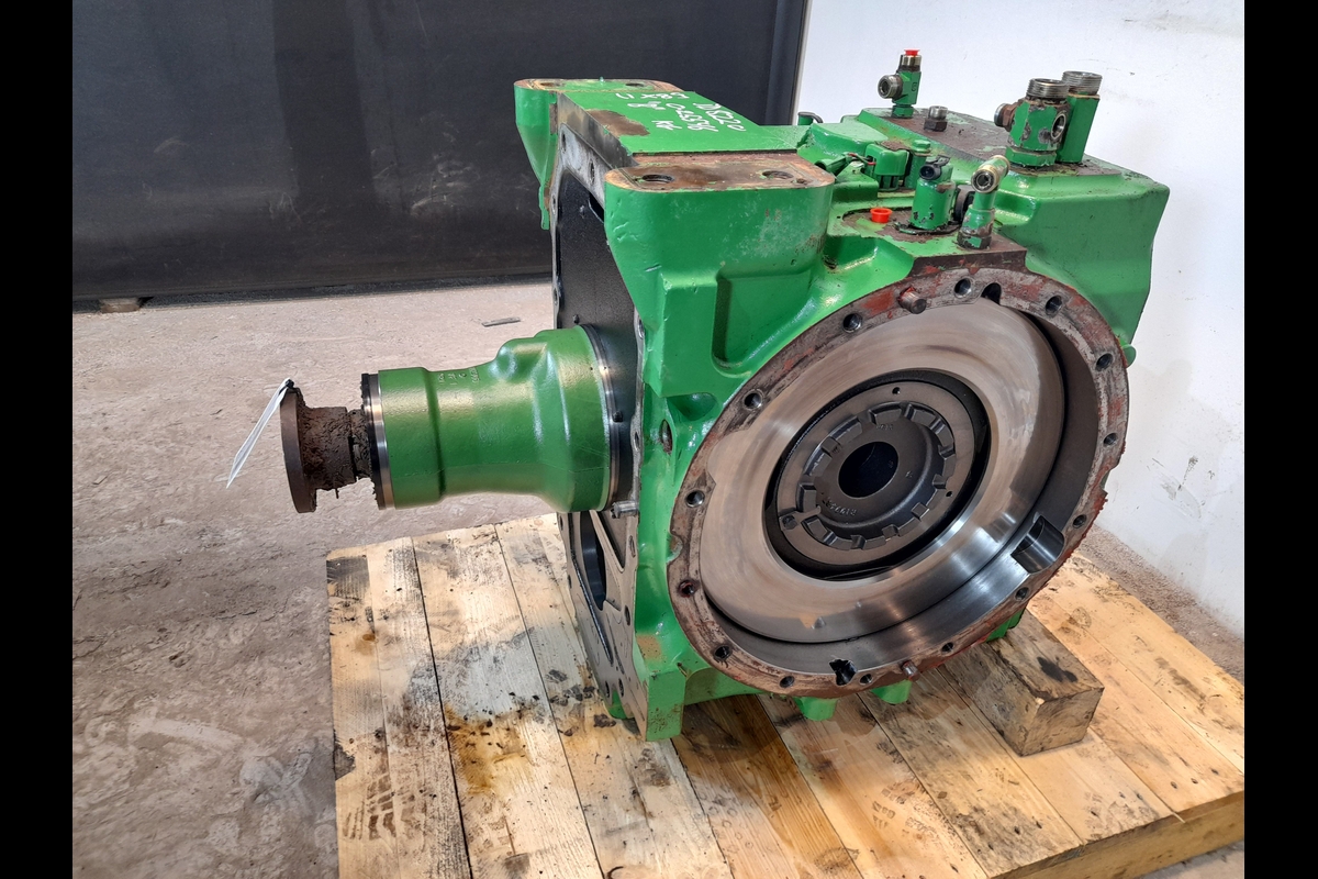 Transmisie spate John Deere 8220 (2002)