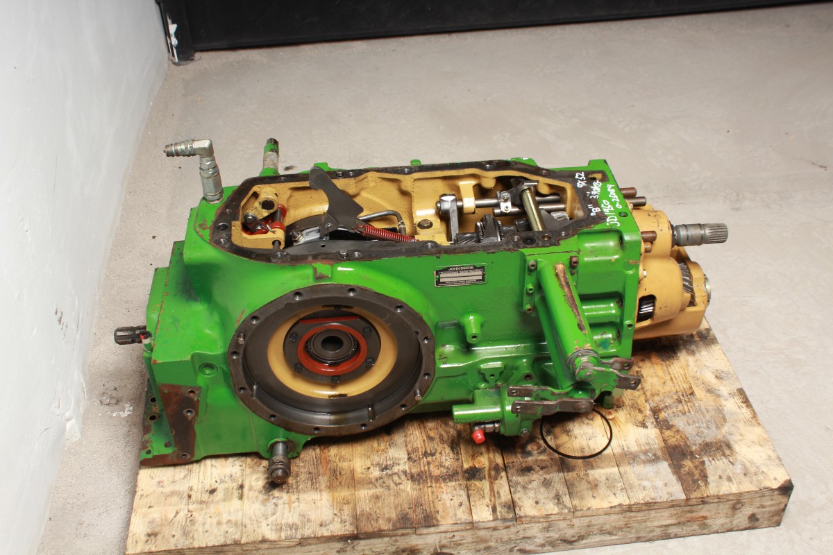 Transmisie spate John Deere 1950 (1986)