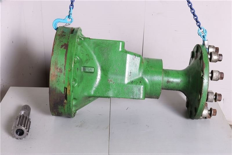 Axa spate dreapta John Deere 6210R